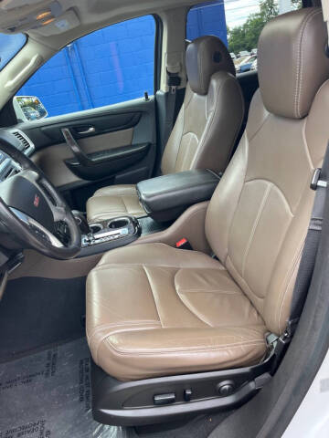 2017 GMC Acadia Limited