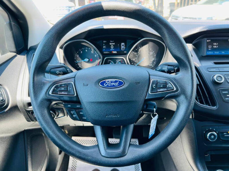 2017 Ford Focus SE