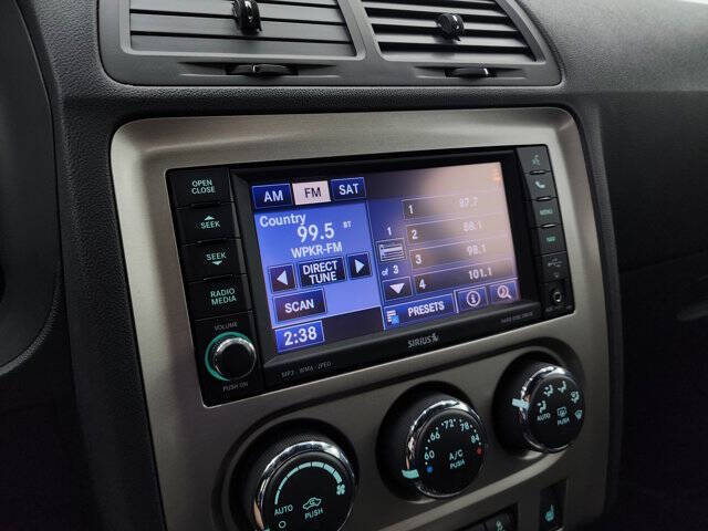 2014 Dodge Challenger SRT8