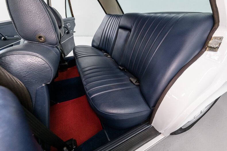 1971 Mercedes-Benz 280-Class