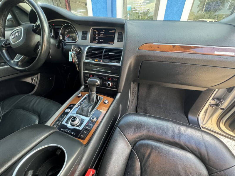 2015 Audi Q7 3.0T quattro Premium Plus