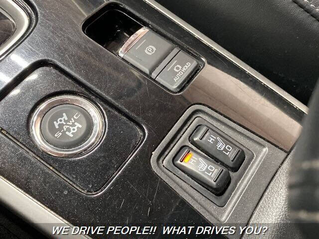 2020 Mitsubishi Outlander SE