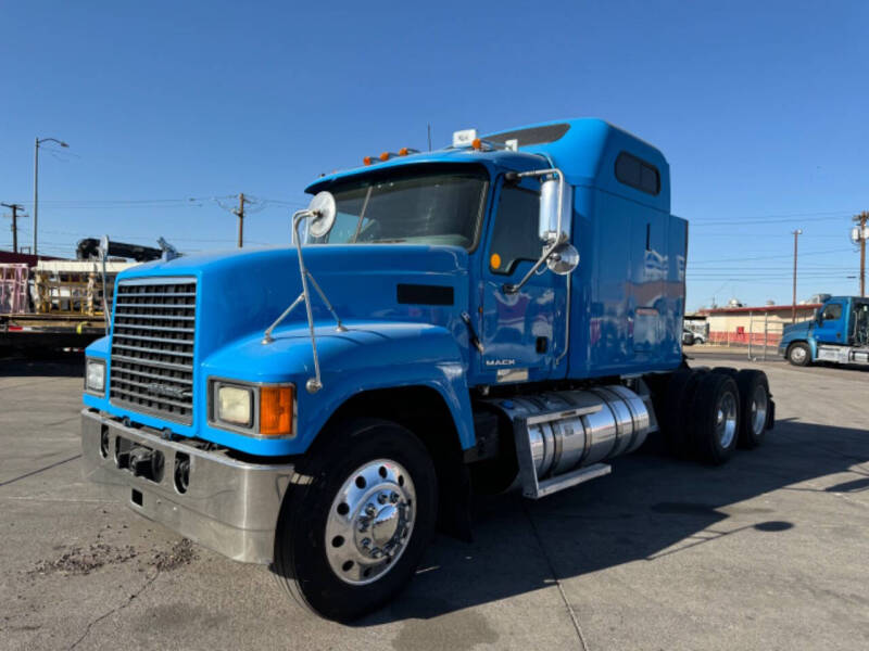 2012 Mack CHU613 With Wet Kit