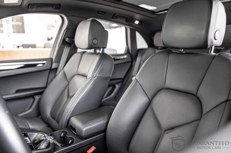 2024 Porsche Macan S