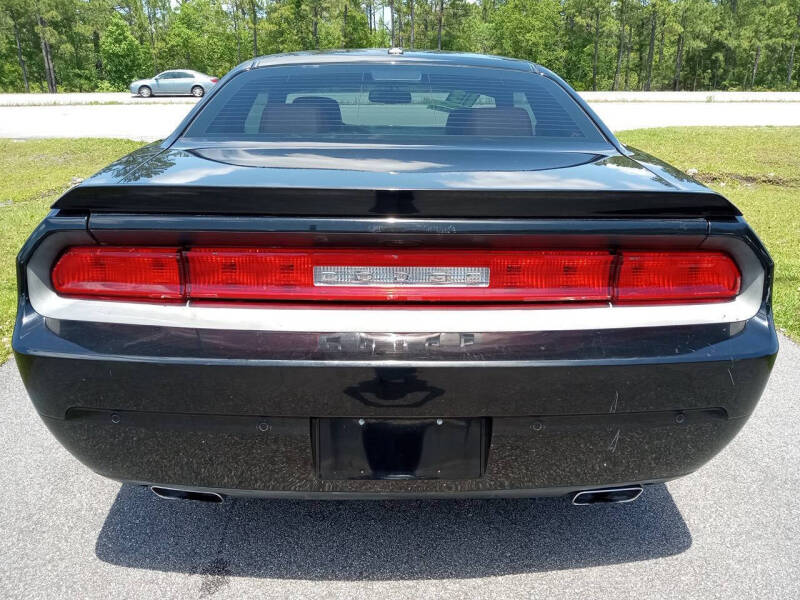 2013 Dodge Challenger R/T Plus