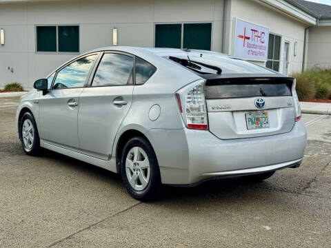 2010 Toyota Prius I