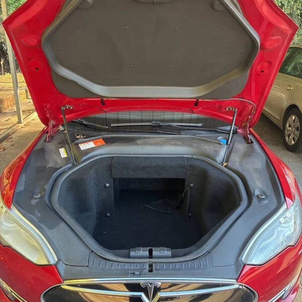 2014 Tesla Model S 85