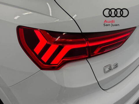 2022 Audi Q3 quattro S line Prem Plus 45 TFSI