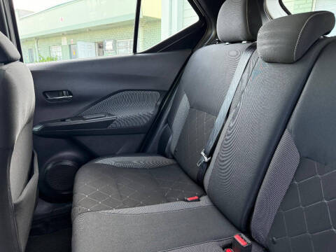 2018 Nissan Kicks SV