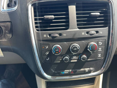 2016 Dodge Grand Caravan SXT