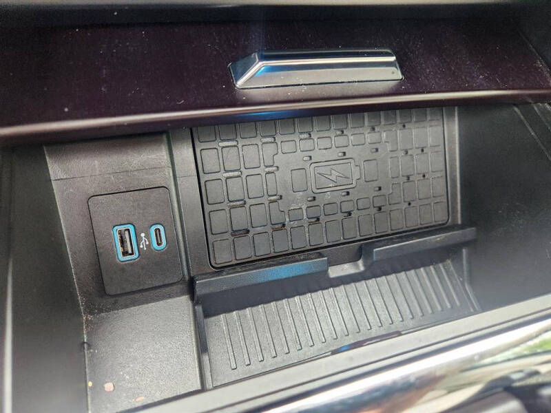 2024 Ford Expedition Platinum