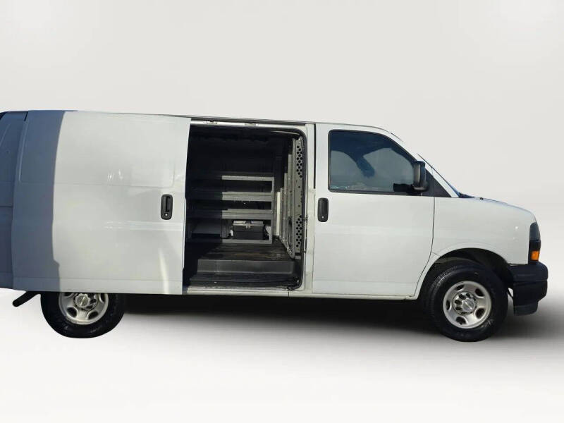 2021 Chevrolet Express 2500