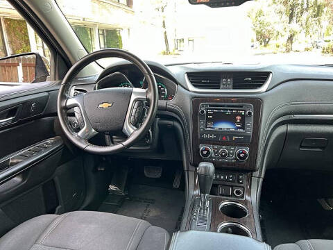 2016 Chevrolet Traverse LT