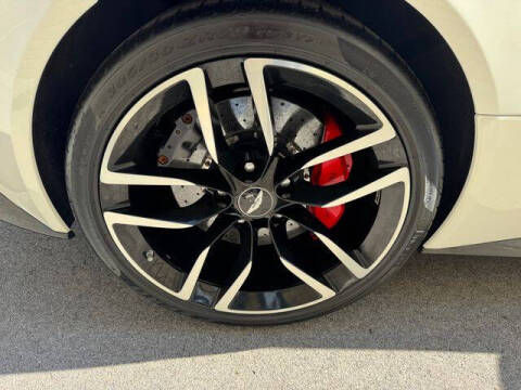 2015 Aston Martin Vanquish Volante