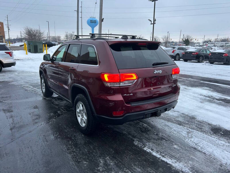 2017 Jeep Grand Cherokee Laredo