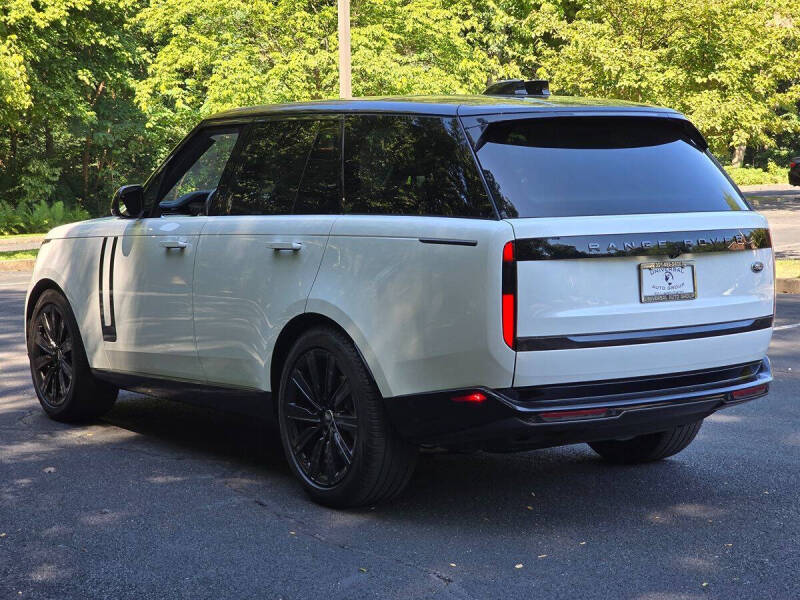 2023 Land Rover Range Rover P400 SE