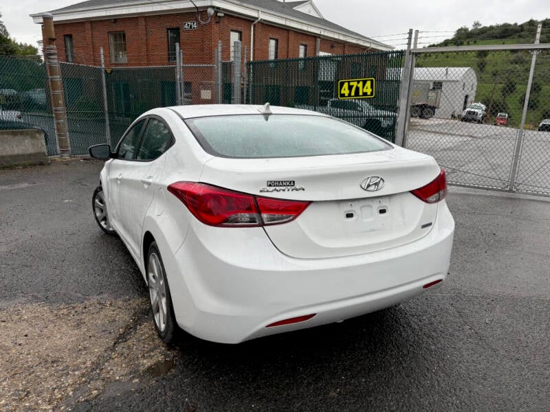 2013 Hyundai Elantra Limited photo 6