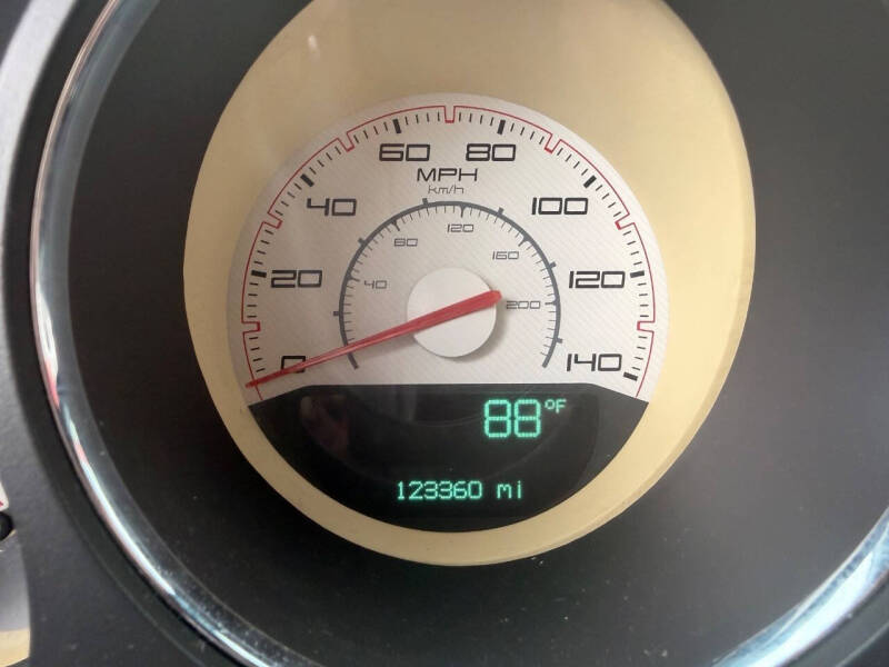 2012 Dodge Challenger SXT