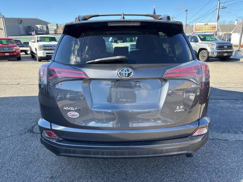 2017 Toyota RAV4 LE