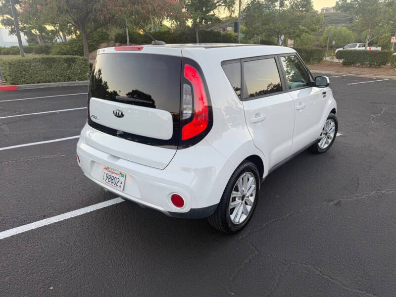 2018 Kia Soul +