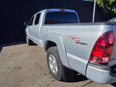 2005 Toyota Tacoma PreRunner V6