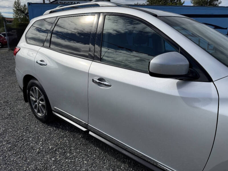 2014 Nissan Pathfinder SL