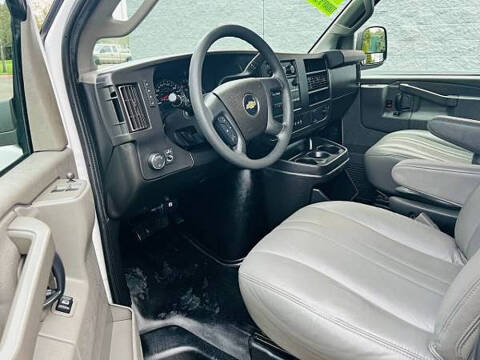 2021 Chevrolet Express 2500