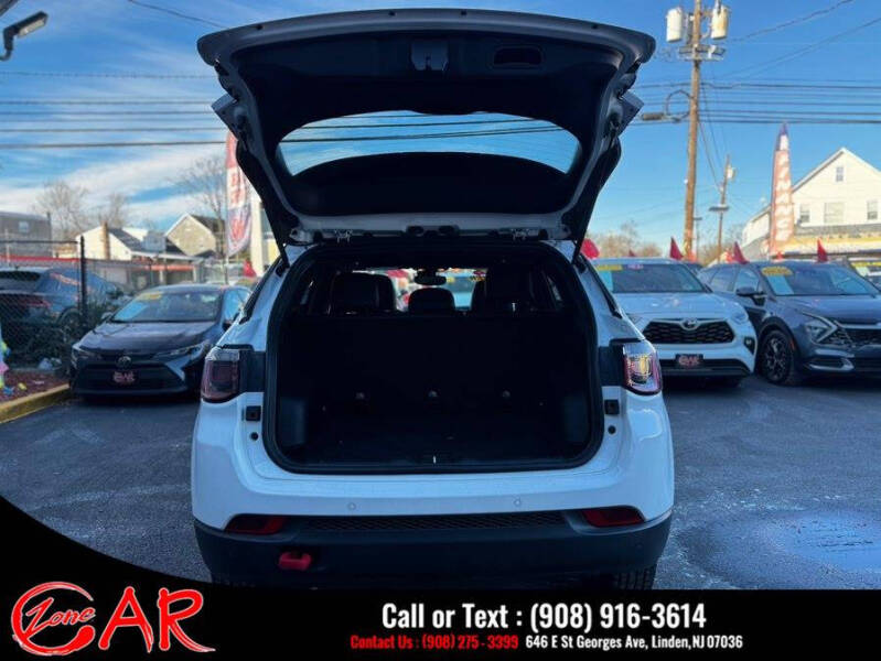 2023 Jeep Compass Trailhawk