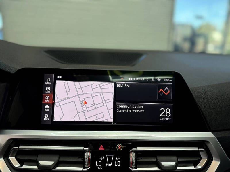 2019 BMW 3 Series 330i