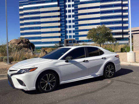 2018 Toyota Camry SE