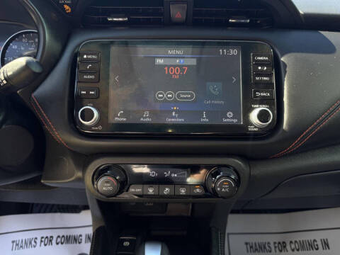 2023 Nissan Kicks SR