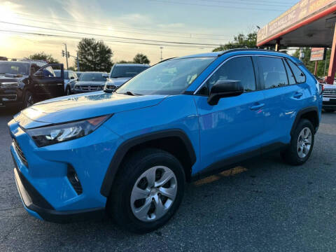 2020 Toyota RAV4 LE
