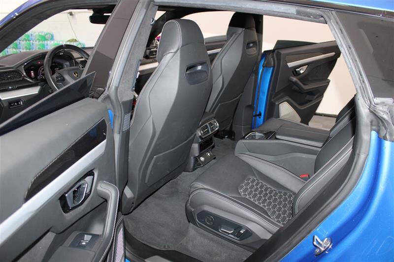 2019 Lamborghini Urus