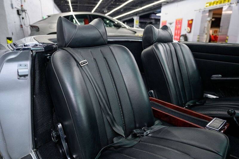 1970 Mercedes-Benz 280-Class