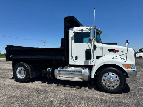 2013 Peterbilt 337