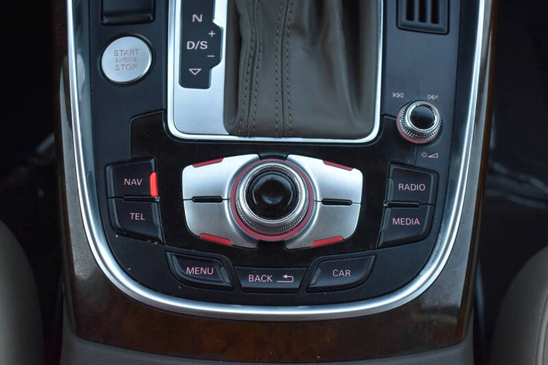 2015 Audi Q5 2.0T quattro Premium Plus