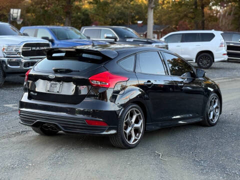 2018 Ford Focus ST