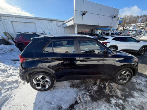 2023 Hyundai Venue SEL