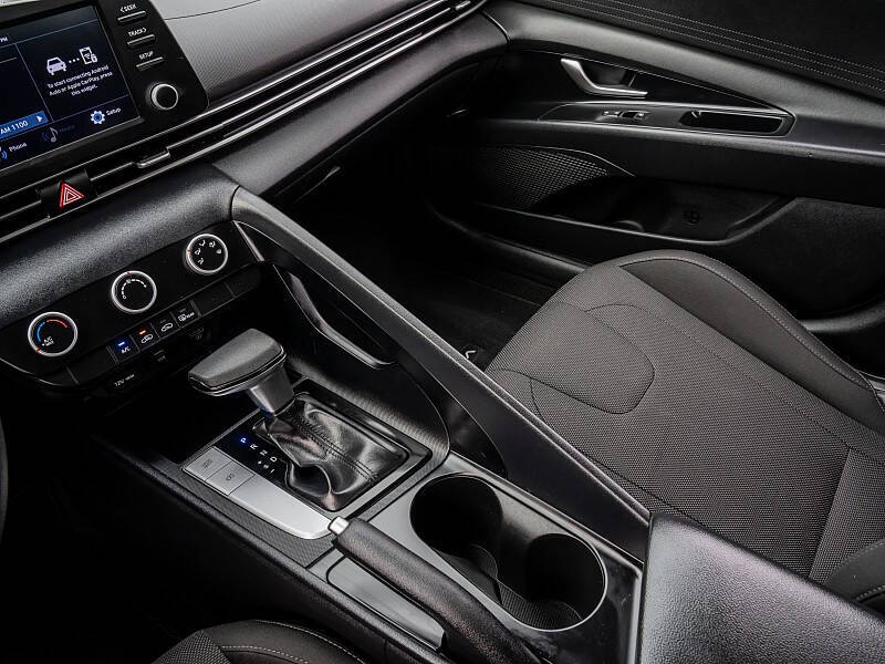 2021 Hyundai Elantra