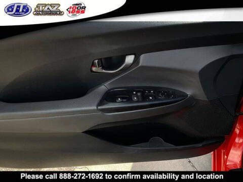 2020 Hyundai Veloster