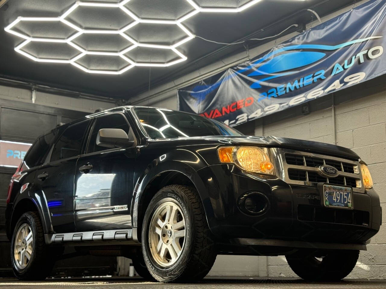 2008 Ford Escape for sale at Advanced Premier Auto in Hillsboro, OR