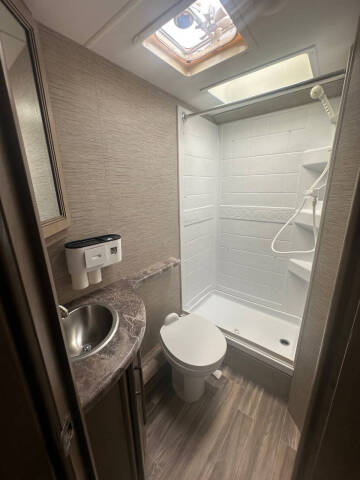 2022 Thor Motor Coach FOUR WINDS 22B