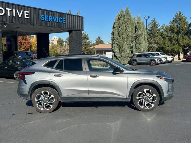 2024 Chevrolet Trax RS