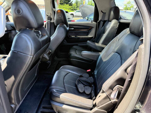 2013 GMC Acadia Denali