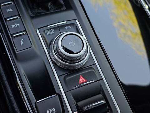 2023 Maserati Levante Modena