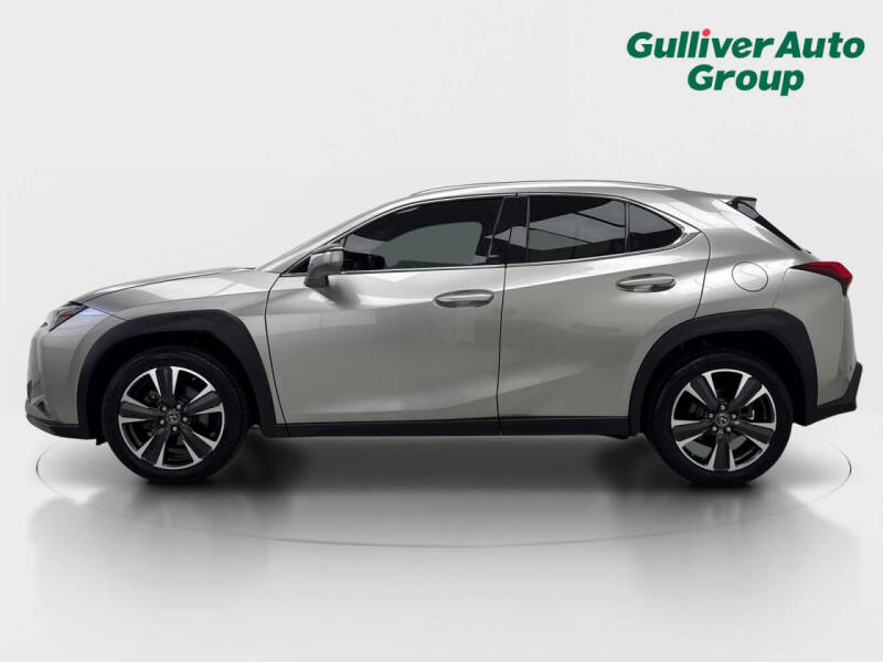 2021 Lexus UX 200