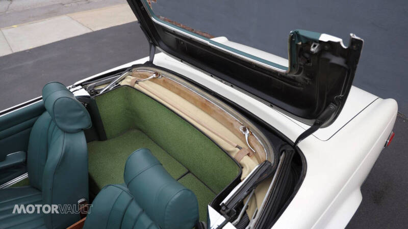 1969 Mercedes-Benz 280-Class