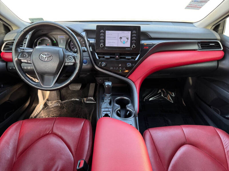 2024 Toyota Camry Hybrid