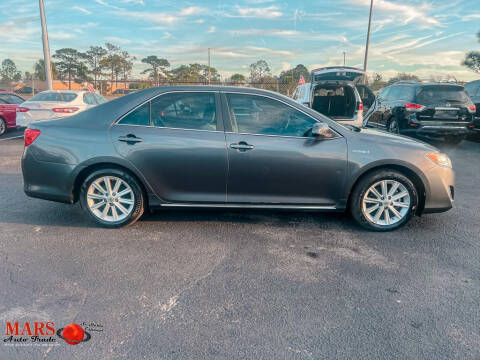 2014 Toyota Camry Hybrid XLE
