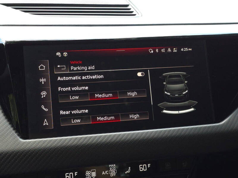 2024 Audi e-tron GT quattro Premium Plus